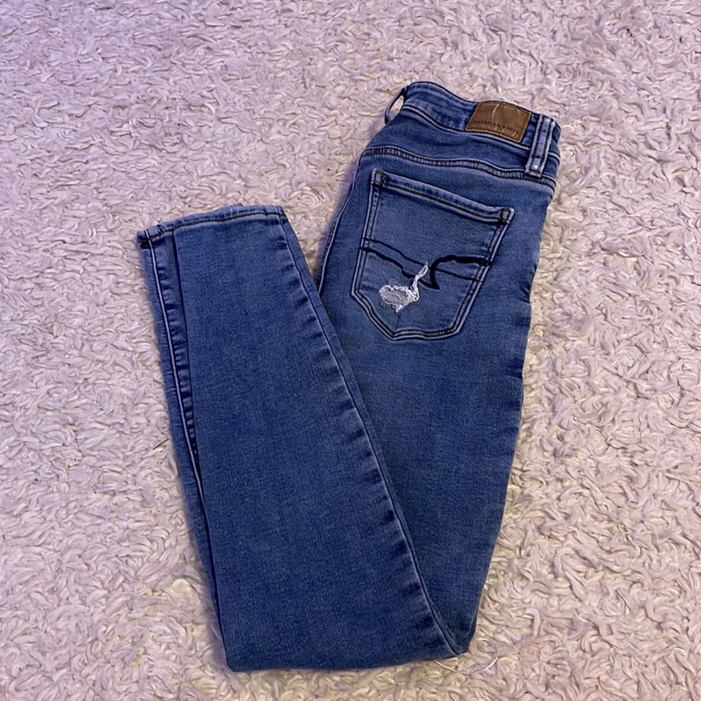 American eagle ripped jeans